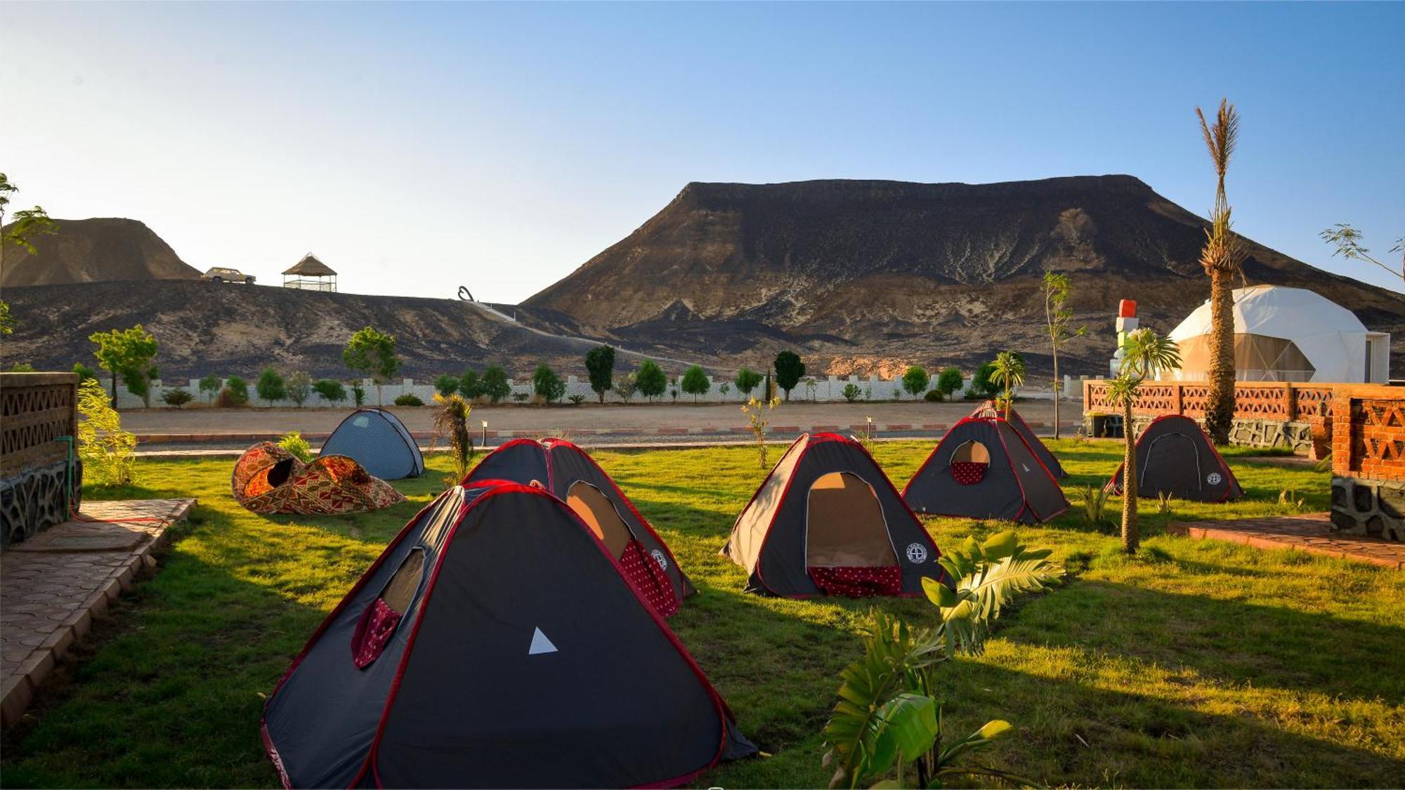 B&W Sahara Sky Camp Hotel Farafra Exterior foto